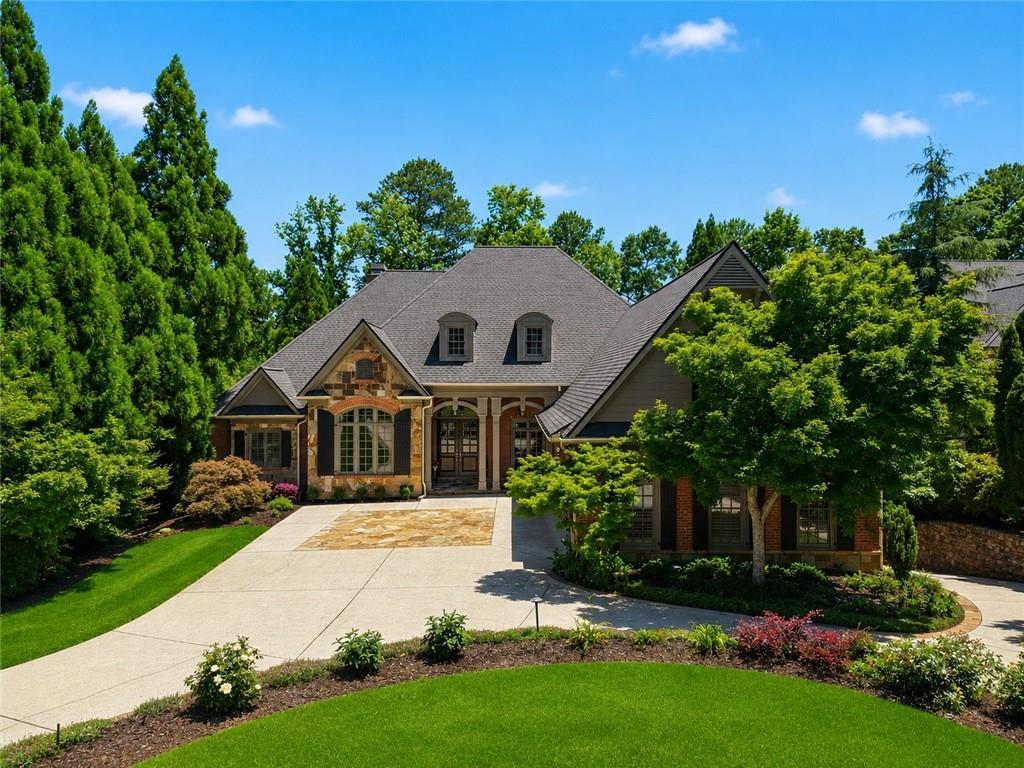 6945 Wakehurst Pl., Cumming, GA 30040