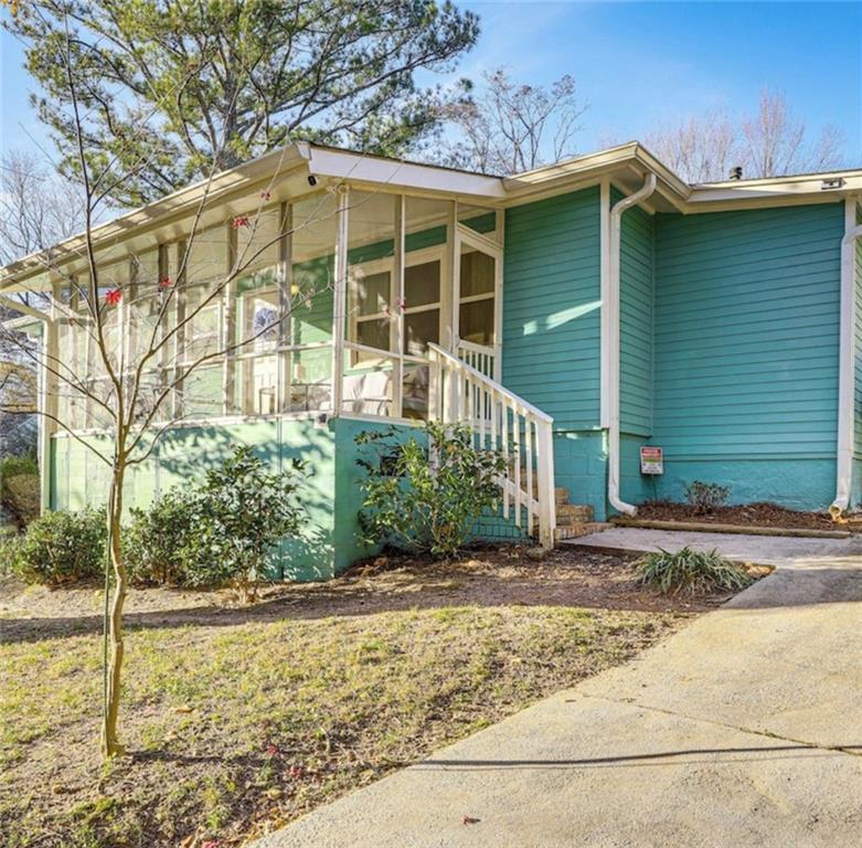 5480 Lucile Ave., Stone Mountain, GA 30083
