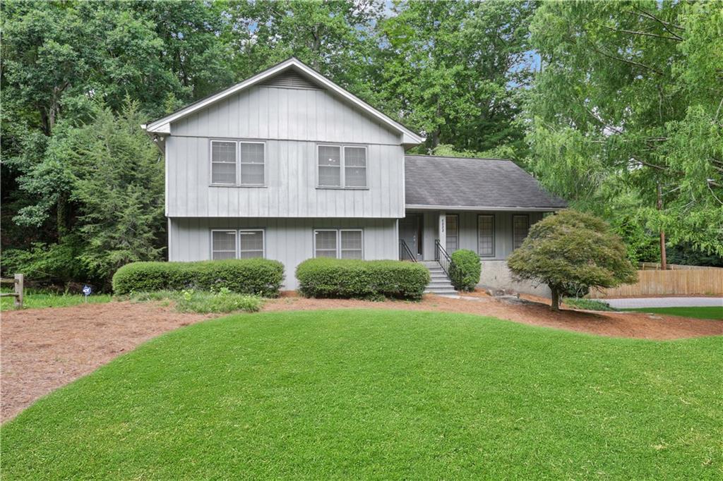 4960 Hidden Branches Cir., Dunwoody, GA 30338