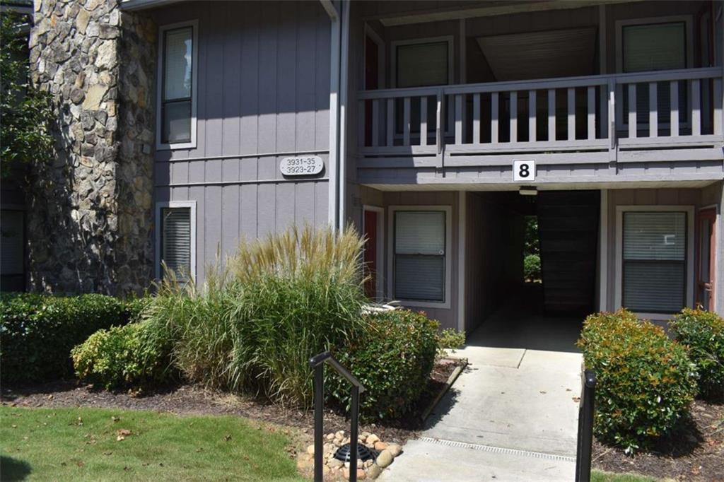 3923 Woodridge Way, Tucker, GA 30084