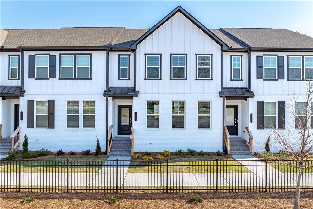 33 Constitution Ave., Pendergrass, GA 30567