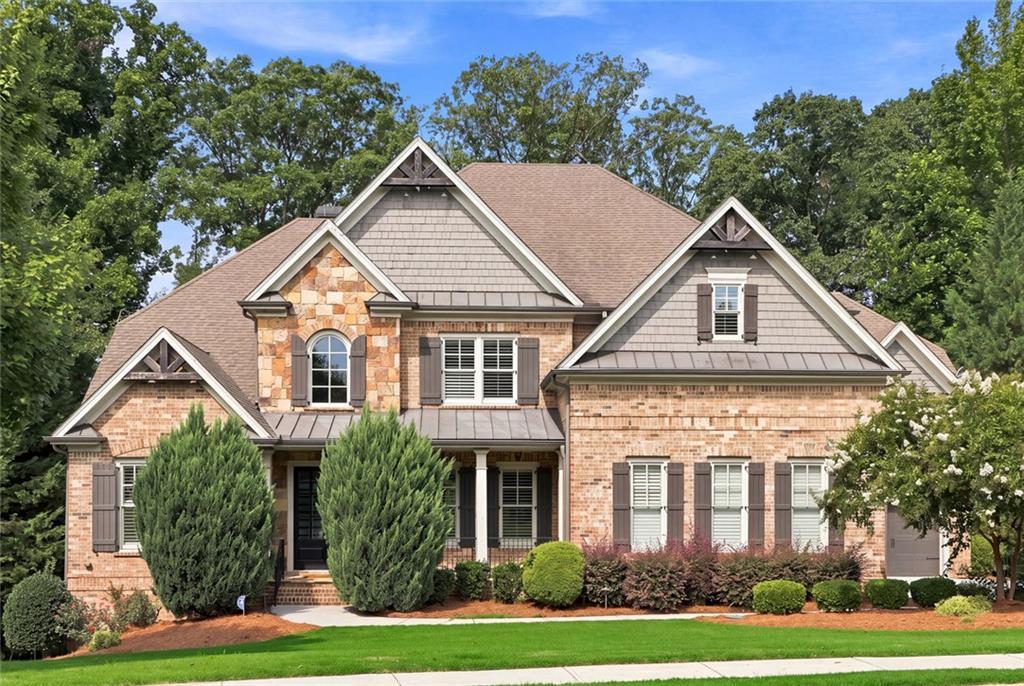 1992 Stonewater Ct., Hoschton, GA 30548