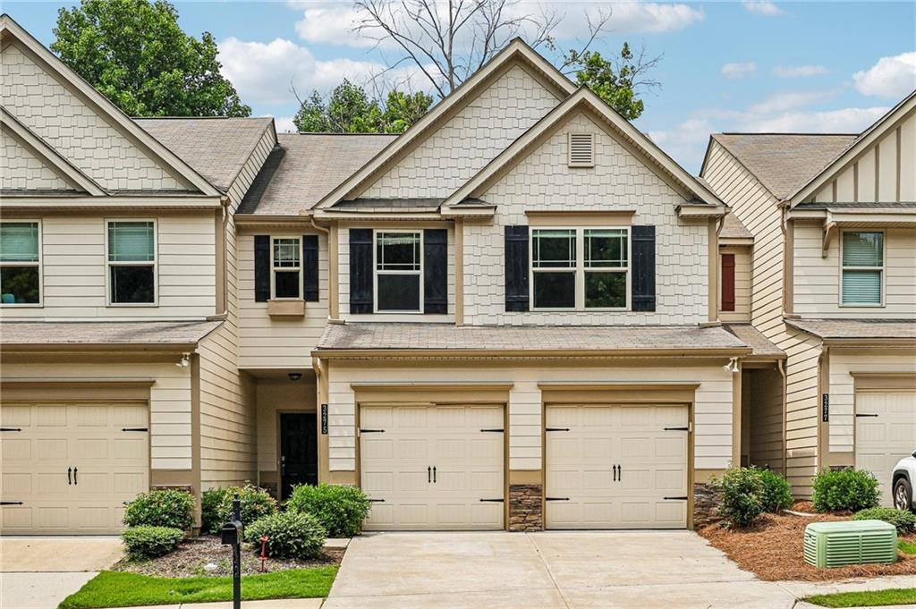 3275 Castleberry Village Dr., Cumming, GA 30040