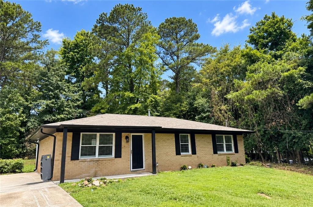1765 Highpoint Rd., Snellville, GA 30078