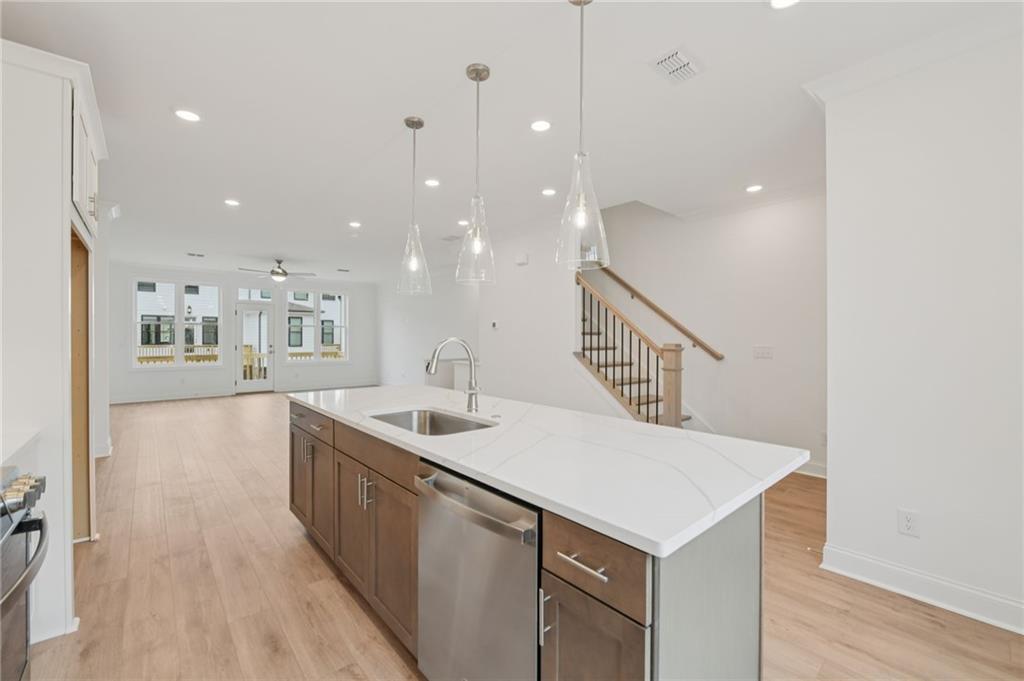 4201 Millcroft Pl. #220, Buford, GA 30518