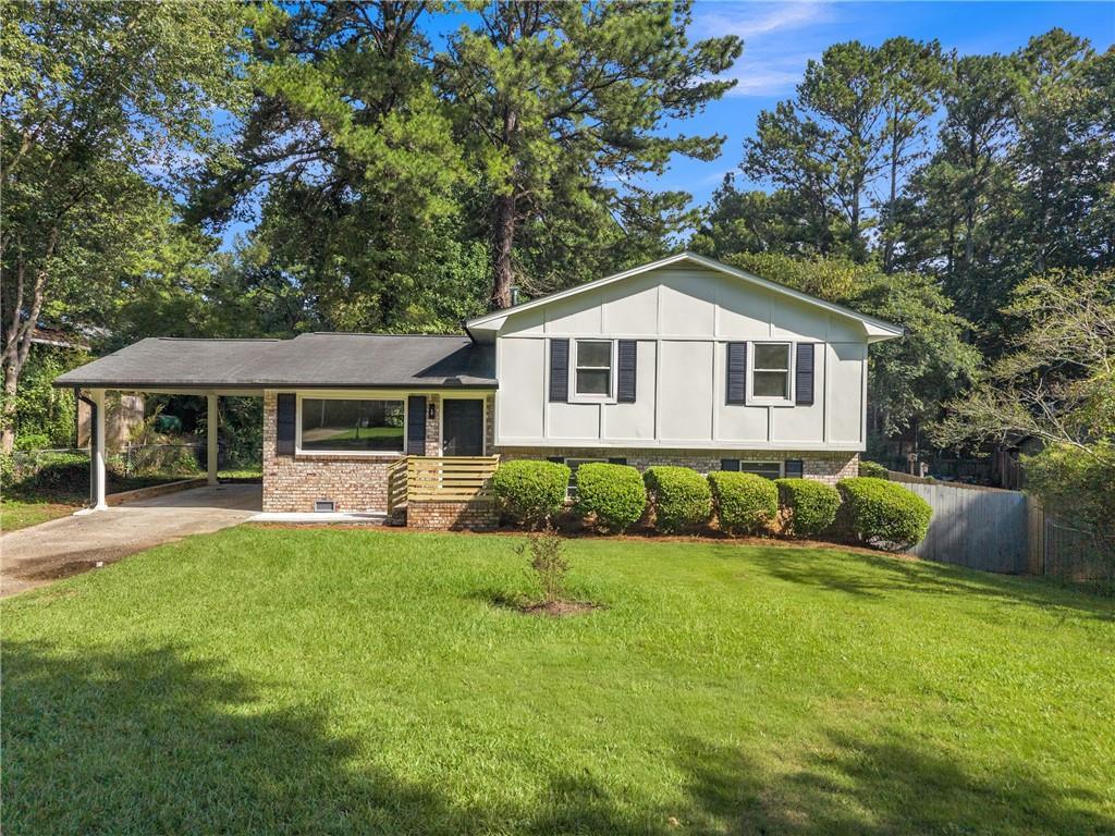 170 Peachtree Ct., Riverdale, GA 30274