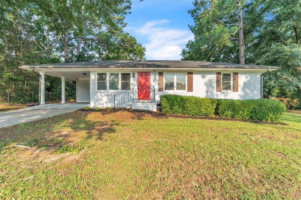 161 Carver Rd., Mcdonough, GA 30253