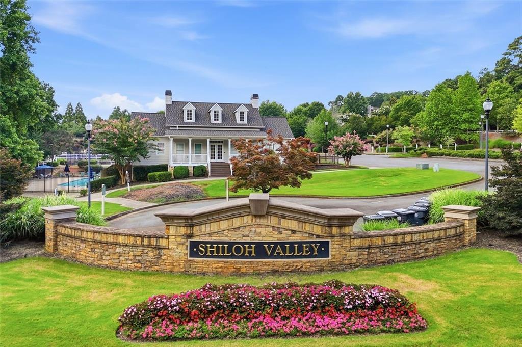 355 Mccook Cir., Kennesaw, GA 30144