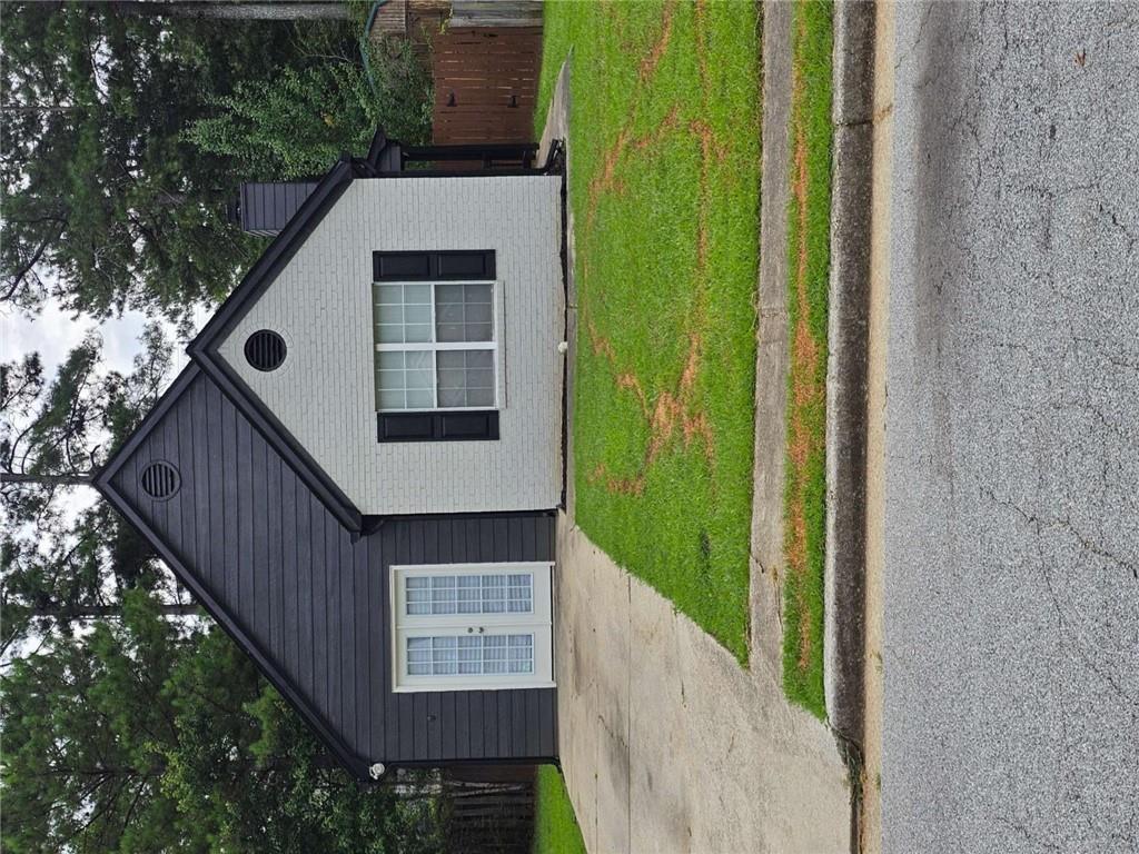 1488 Cain Ct., Douglasville, GA 30134