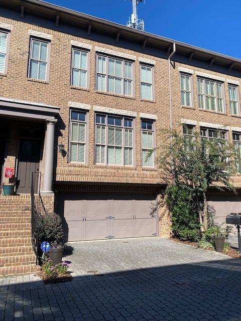 810 Highland Green Way, Atlanta, GA 30306