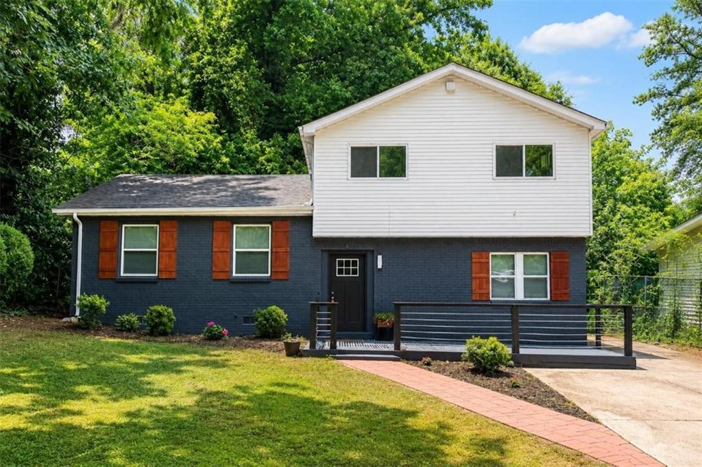 2247 Green Forrest Dr., Decatur, GA 30032