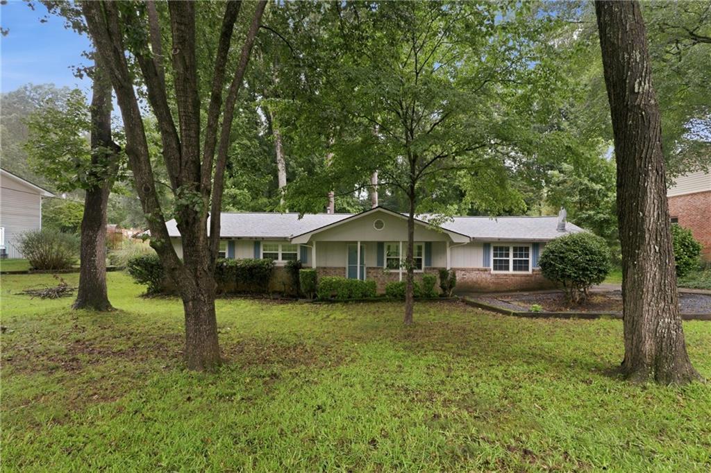 2162 Chestnut Pl., Lithia Springs, GA 30122