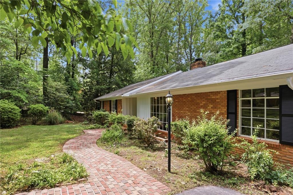 544 Bouldercrest Dr., Marietta, GA 30064