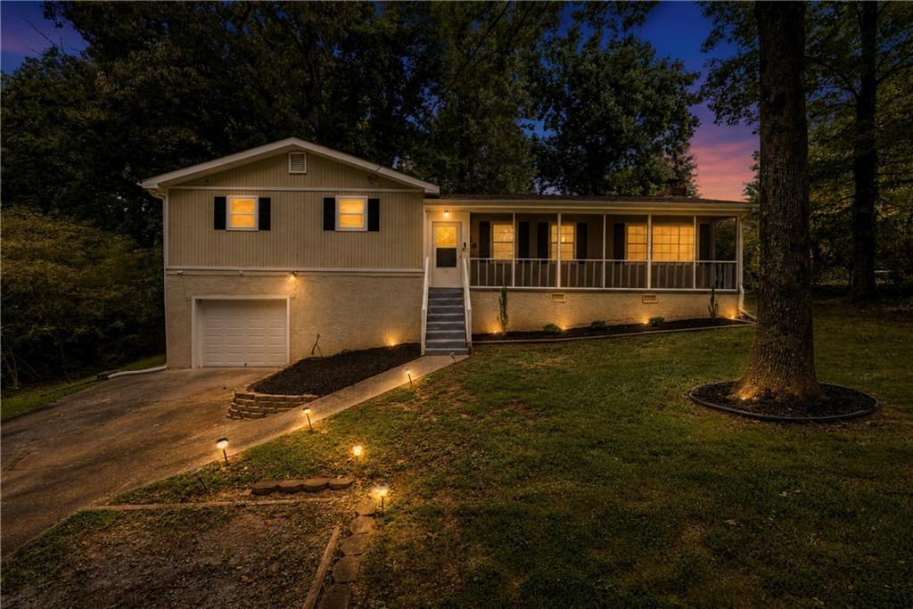 326 Princess Ave., Woodstock, GA 30189