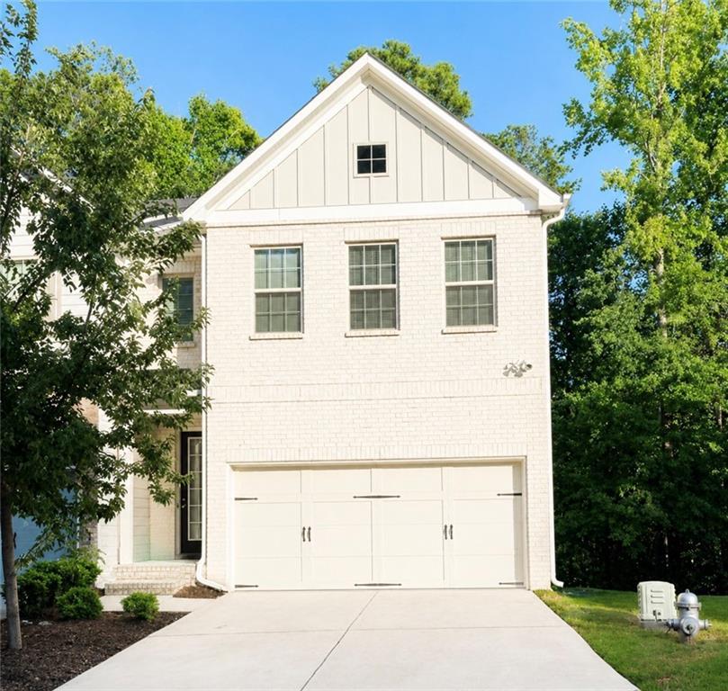 3276 Spicy Cedar Ln., Lithonia, GA 30038