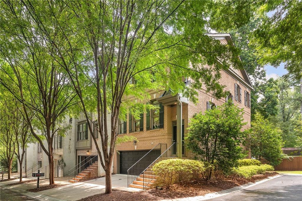 14 Oakhurst Common Dr., Decatur, GA 30030