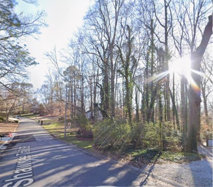 Shawnee Tr., Smyrna, GA 30067