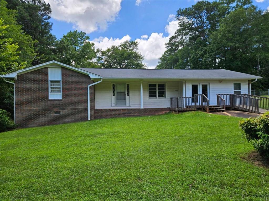 327 Kensington Cir., Bremen, GA 30110