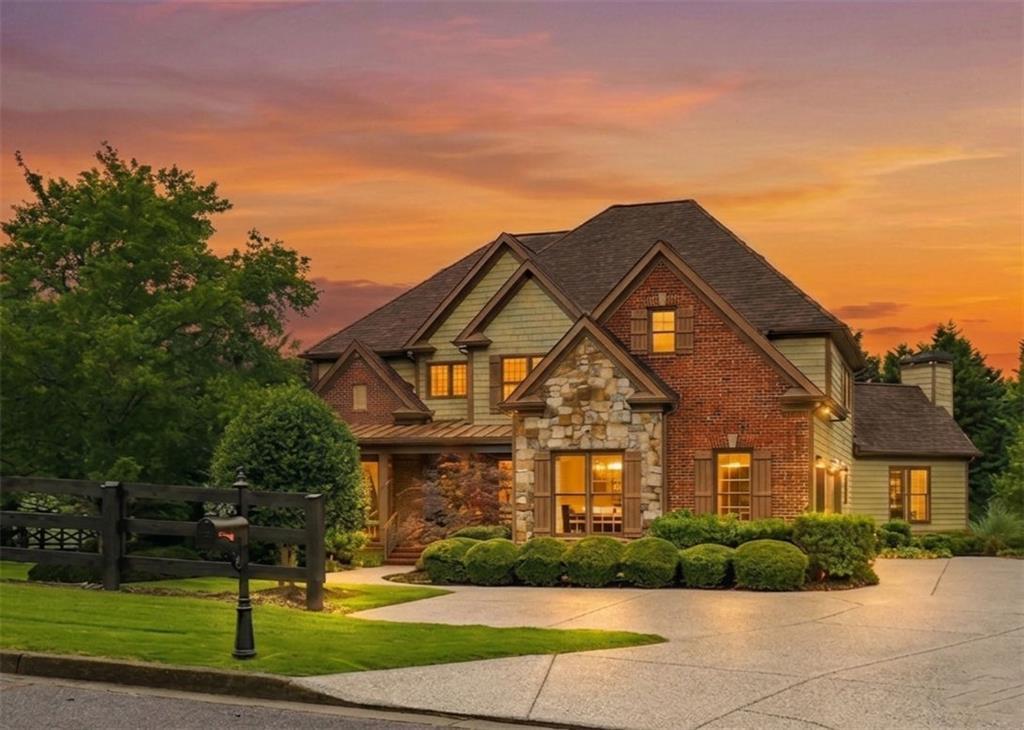 3915 Copper Leaf Ln., Cumming, GA 30040