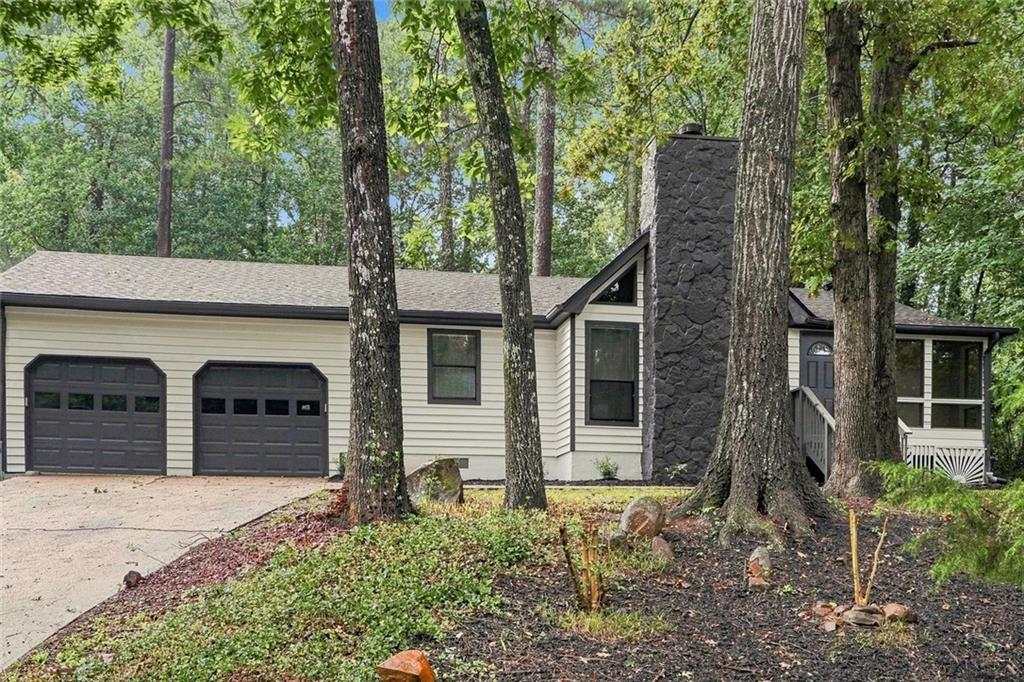 4380 Cary Dr., Snellville, GA 30039