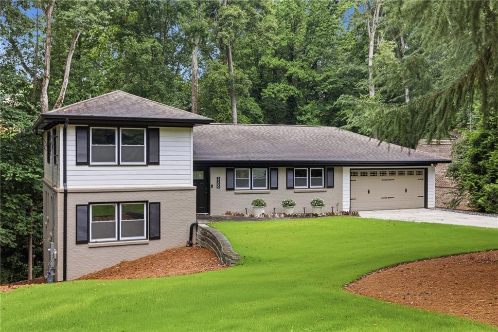 5500 Sherrell Dr., Sandy Springs, GA 30342