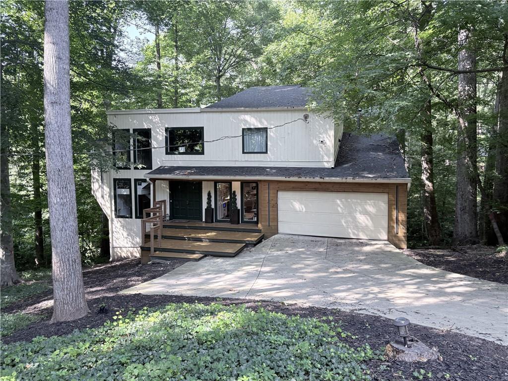 1971 Woodsdale Rd., Atlanta, GA 30324