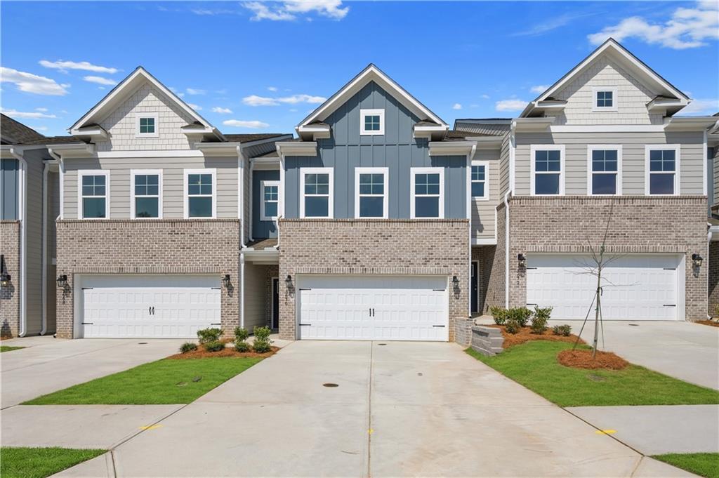 3651 Donovan Cir., Loganville, GA 30052