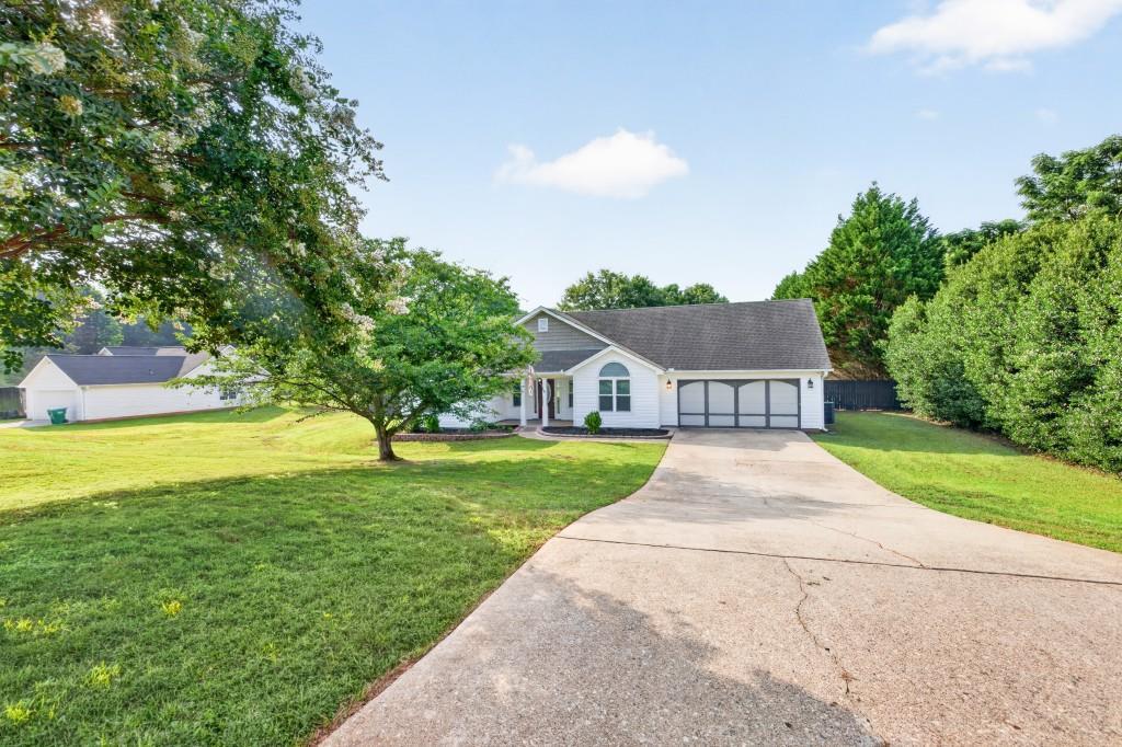 2337 Hartley Ct., Statham, GA 30666