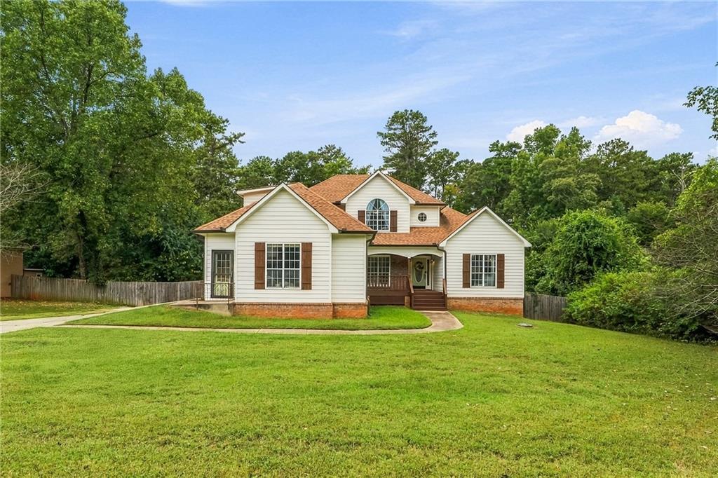 449 Walnut Creek Dr., Stockbridge, GA 30281
