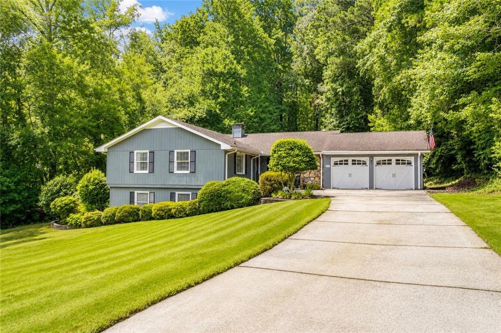 1054 Fairfield Dr., Marietta, GA 30068