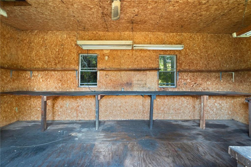 2633 Blacks Bluff Rd., Rome, GA 30161