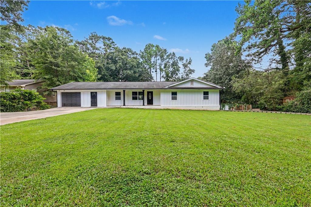 91 Denna Pl., Alpharetta, GA 30009