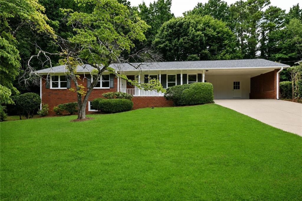 2905 Red Pine Ct., Duluth, GA 30096