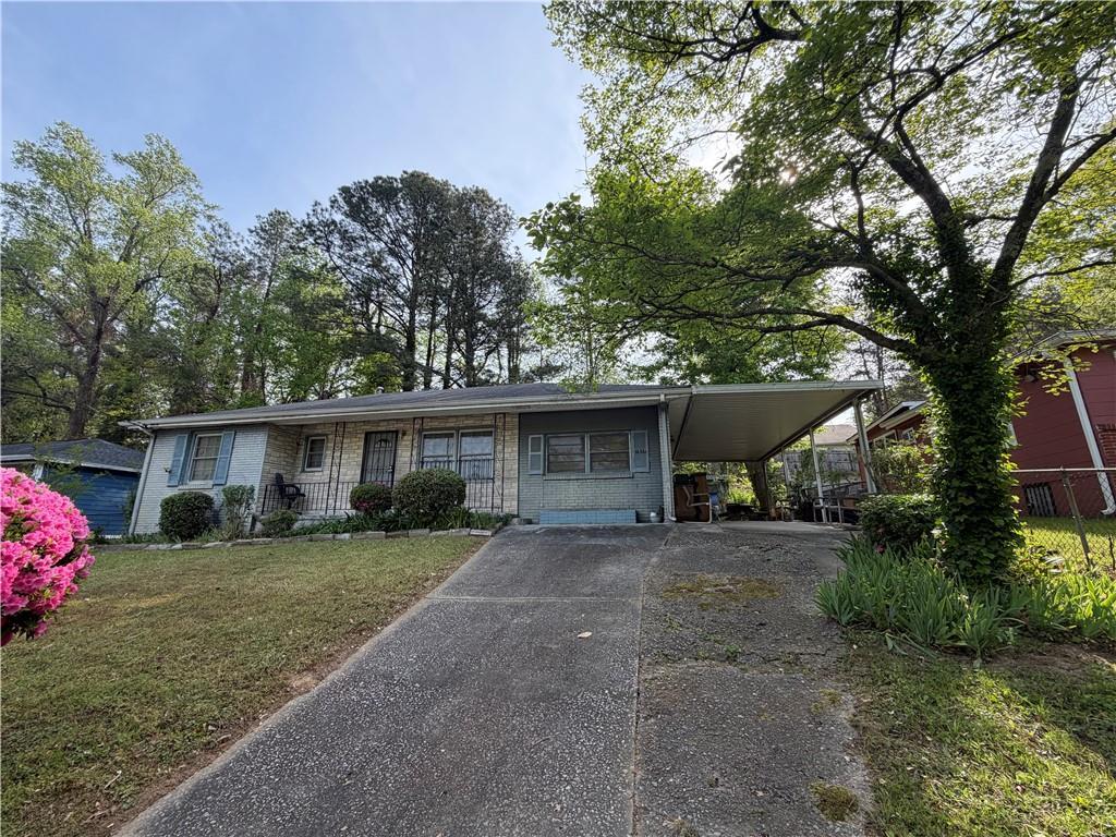 1517 Glenrock Dr., Atlanta, GA 30318