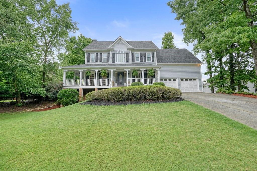 1011 Fairway Valley Dr., Woodstock, GA 30189