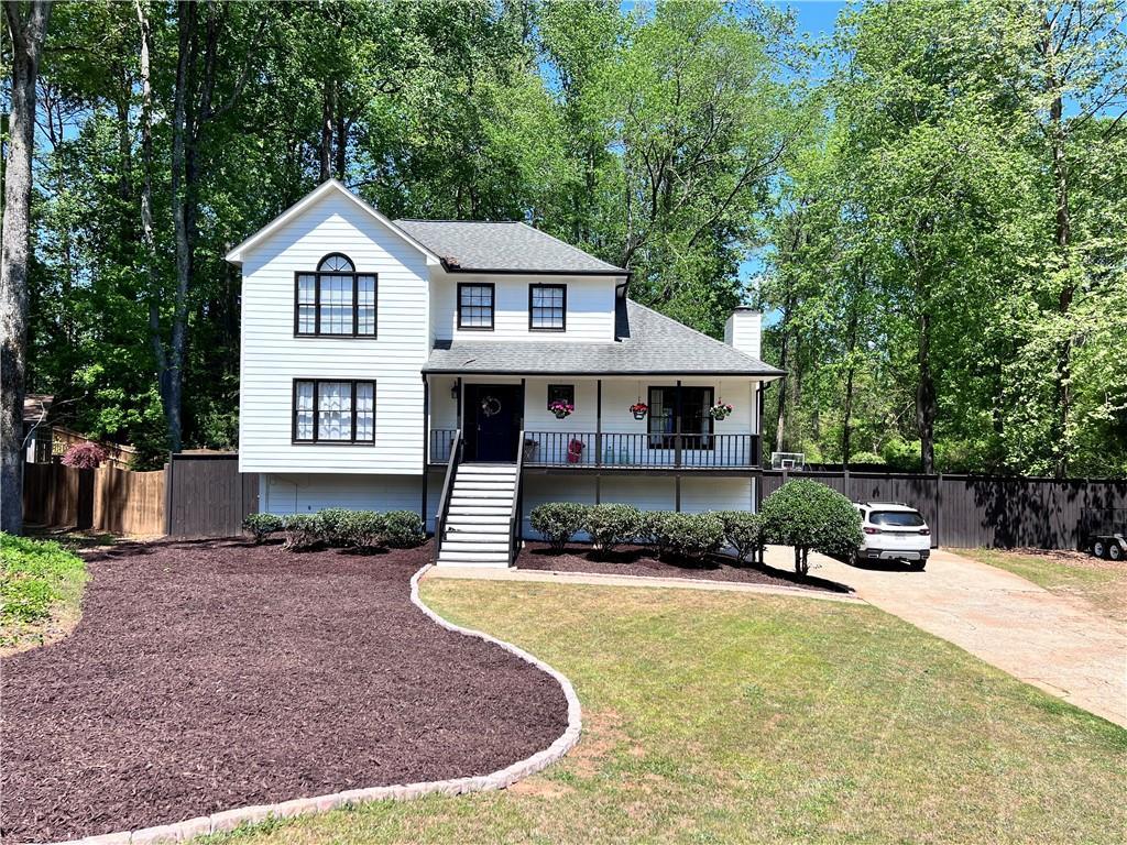 3003 Maple Ln., Alpharetta, GA 30009