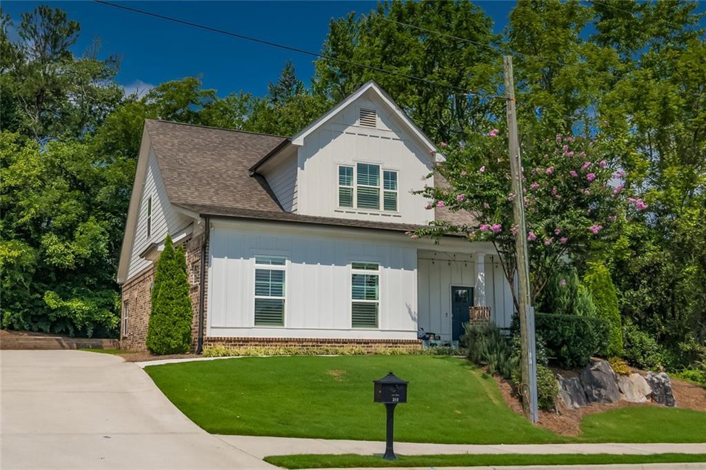 389 N Perry St., Lawrenceville, GA 30046