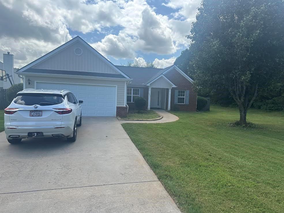 1431 Solomon Dr., Winder, GA 30680