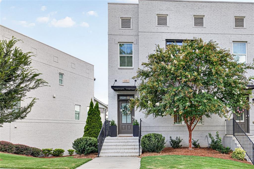 221 Nash St., Lawrenceville, GA 30046