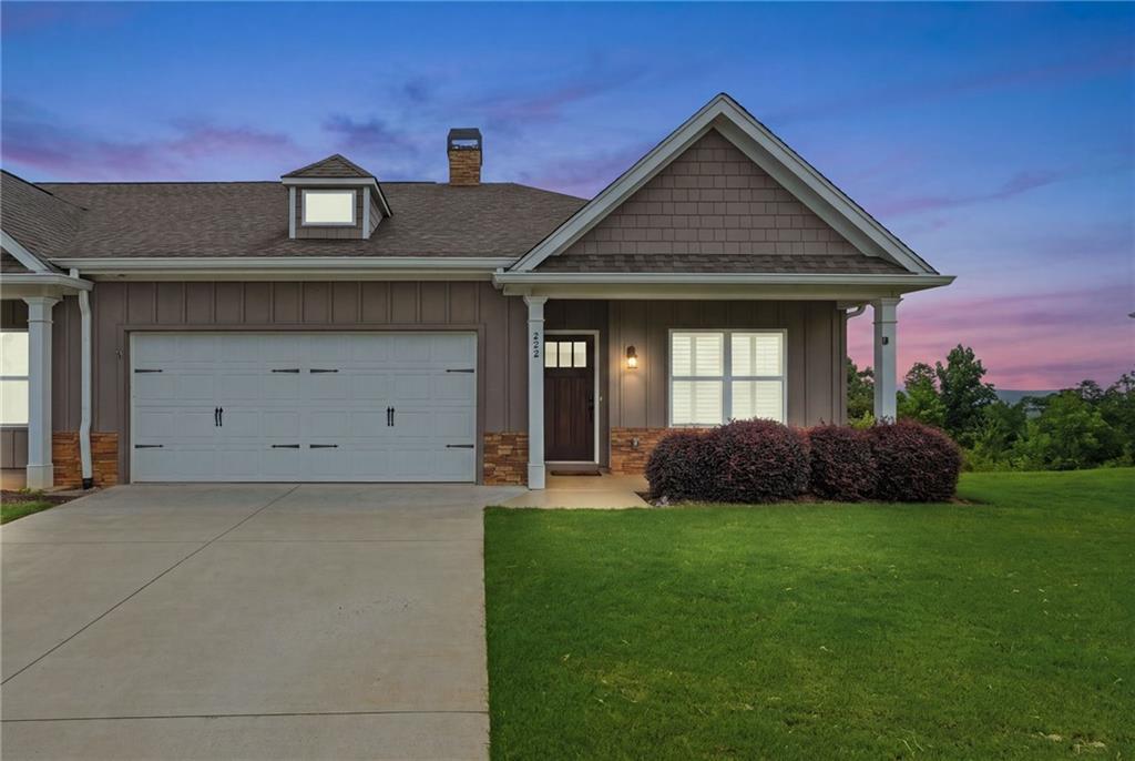 222 Village Dr., Dahlonega, GA 30533