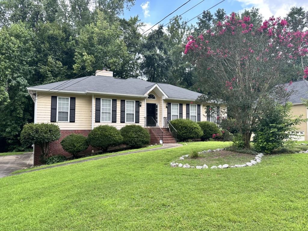 2051 Oakcreek Dr., Lithia Springs, GA 30122