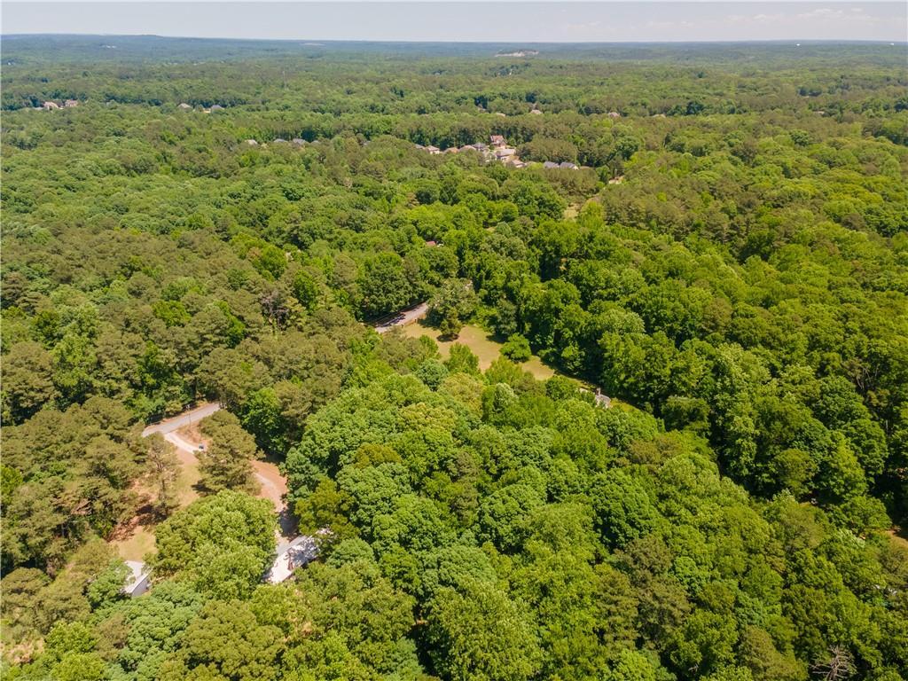 4792 Amsler Rd., Ellenwood, GA 30294