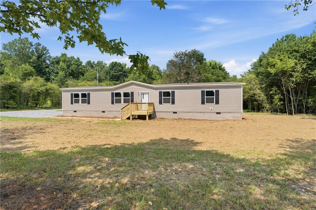 60 Martin Byers Rd., Dahlonega, GA 30533