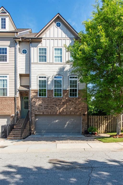 2128 Old Georgian Ter., Atlanta, GA 30318