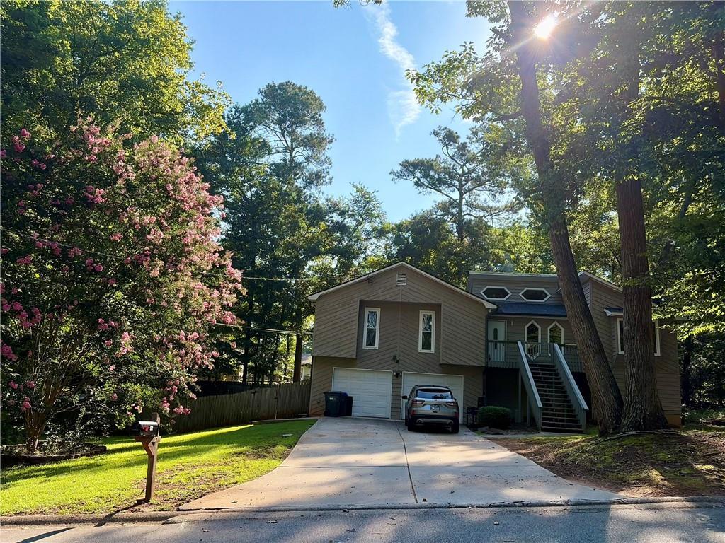 52 Omega Dr., Lawrenceville, GA 30044