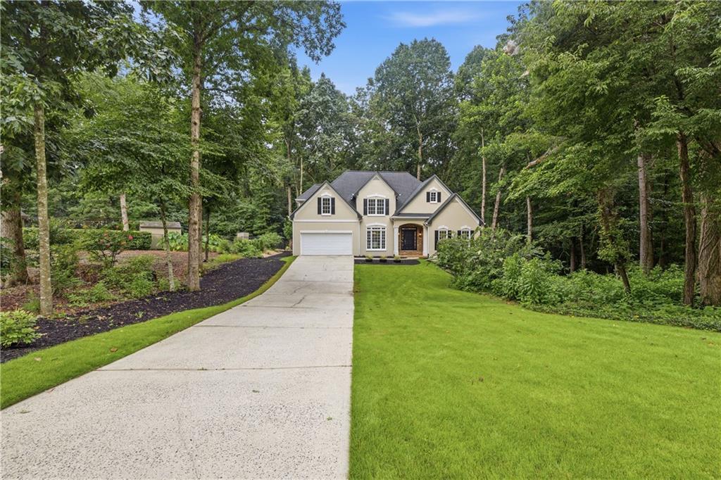 2530 Wellsley Ln., Cumming, GA 30041