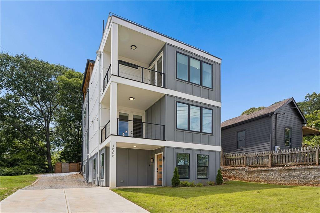 1008 Herndon St., Atlanta, GA 30318