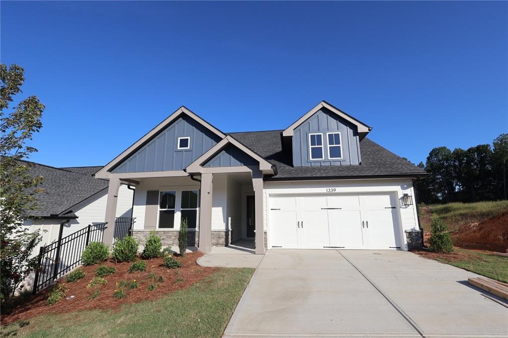 1339 Autumn Lake Dr., Gainesville, GA 30504