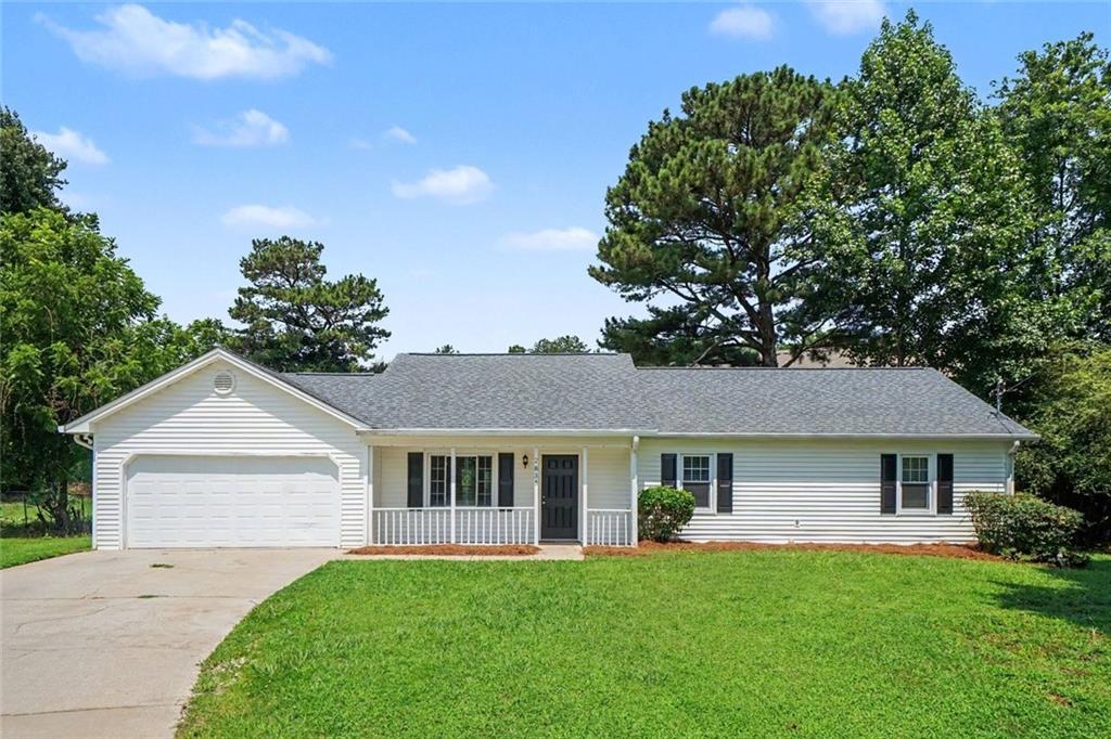 2835 Shane Dr., Snellville, GA 30078