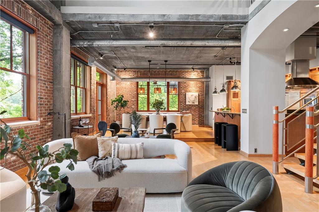3235 Roswell Rd. #506, Atlanta, GA 30305